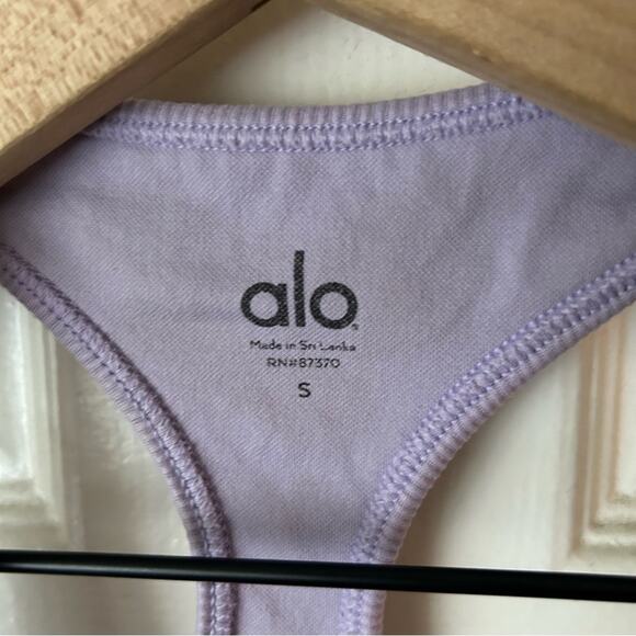Alo Yoga Seamless Ribbed Bra Violet size small - Picture 4 of 5